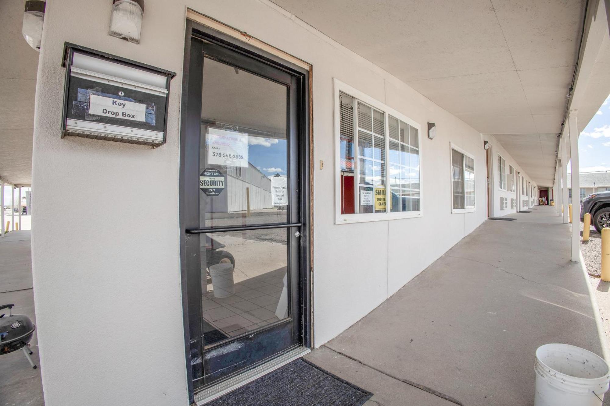 Holiday Motel, Lordsburg By Oyo Bagian luar foto